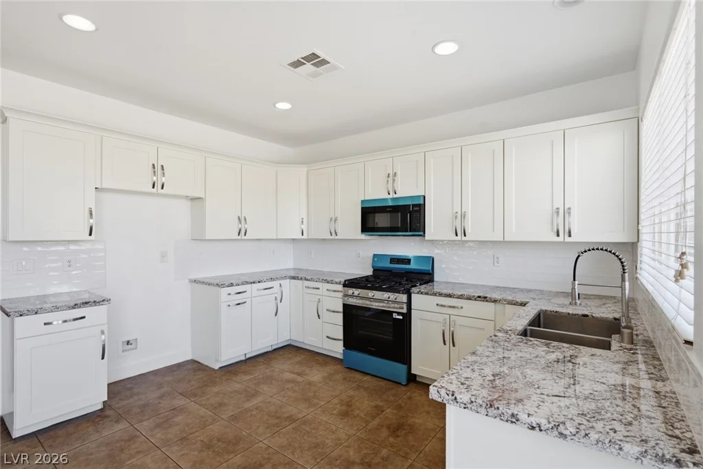 9840 Chief Sky, Las Vegas, NV 89178