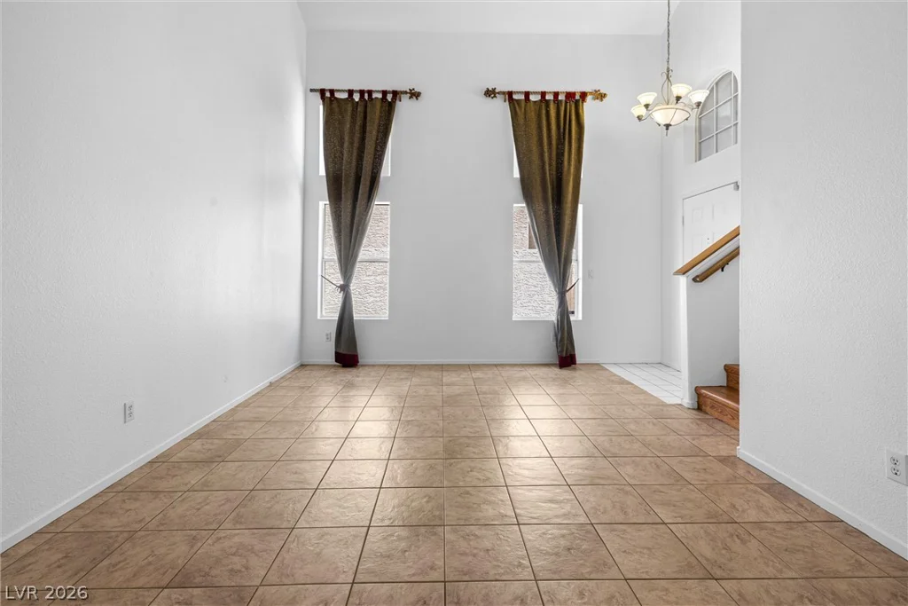 1601 Ghost Flower, Las Vegas, NV 89128