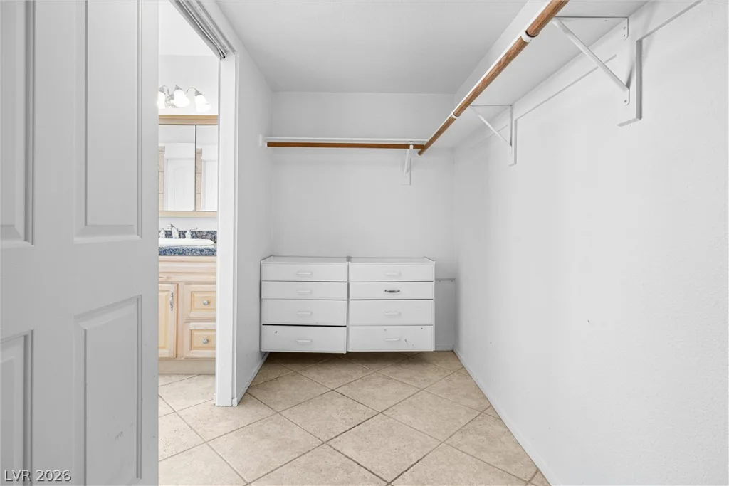 1601 Ghost Flower, Las Vegas, NV 89128