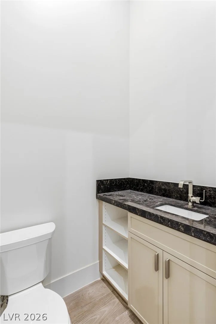 5875 St Ebbes, Las Vegas, NV 89131