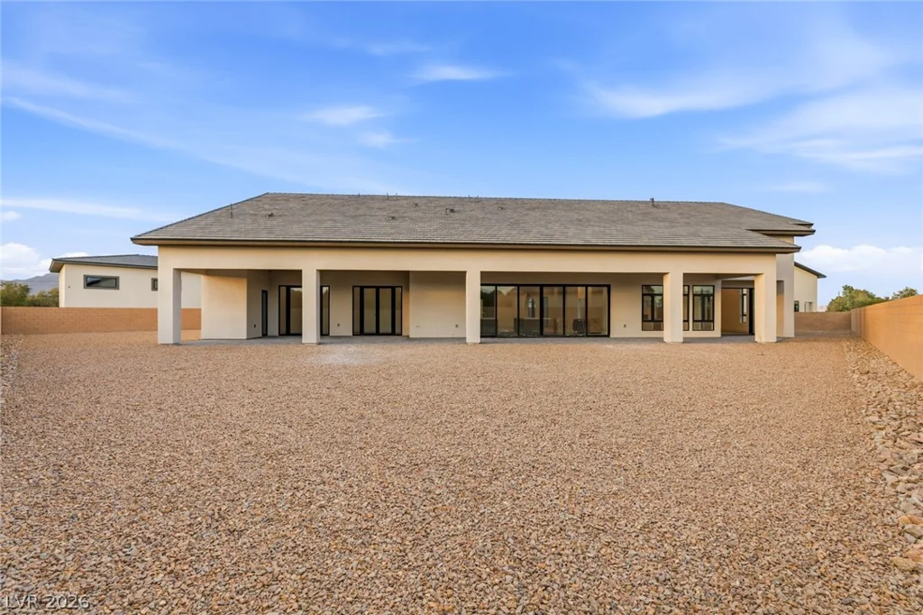 5875 St Ebbes, Las Vegas, NV 89131