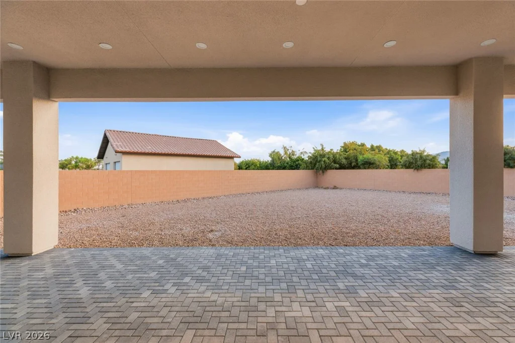 5875 St Ebbes, Las Vegas, NV 89131