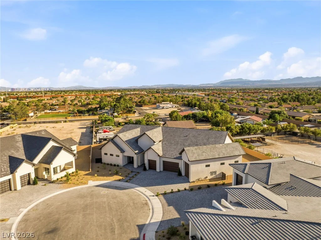 5875 St Ebbes, Las Vegas, NV 89131