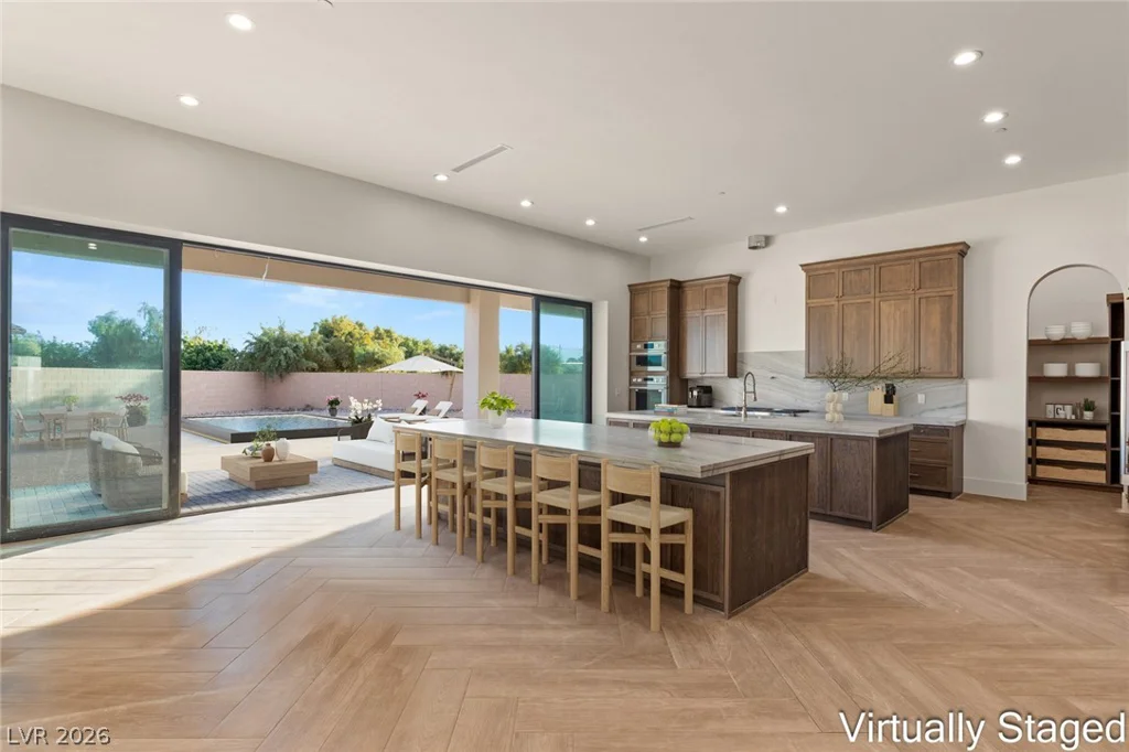 5875 St Ebbes, Las Vegas, NV 89131