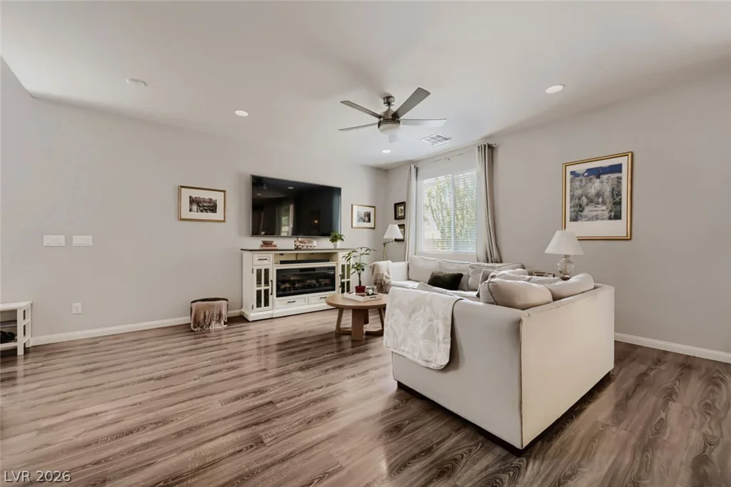 7739 Minas Ridge, Las Vegas, NV 89178