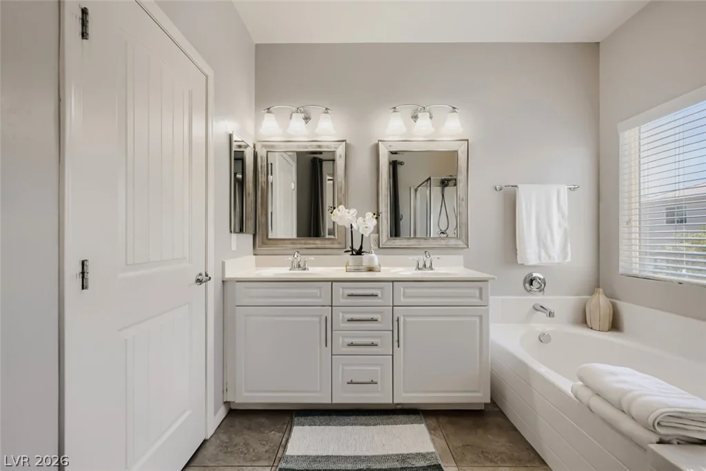 7739 Minas Ridge, Las Vegas, NV 89178