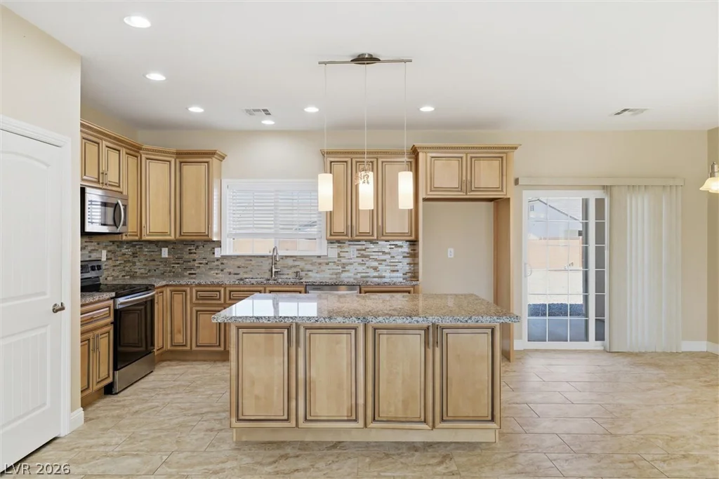 4800 Honey Locust, Pahrump, NV 89061
