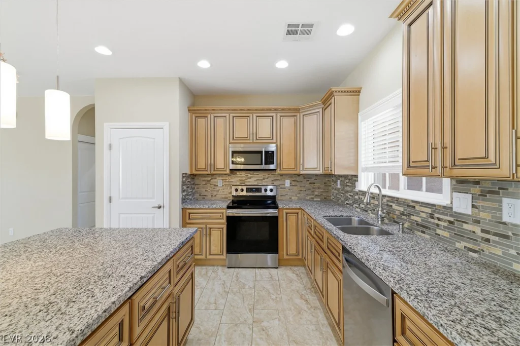 4800 Honey Locust, Pahrump, NV 89061