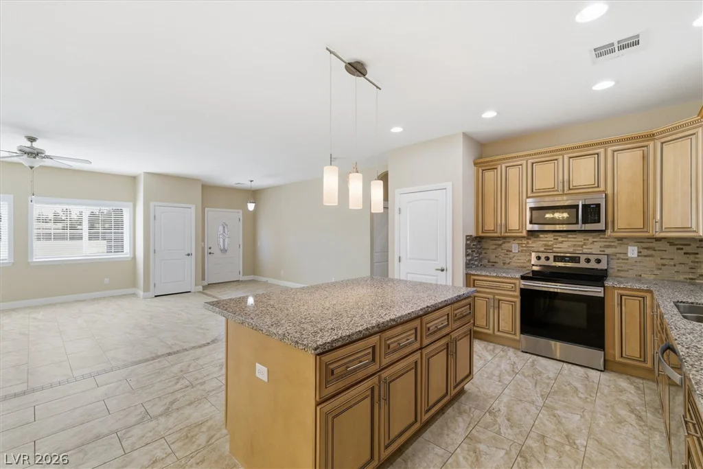 4800 Honey Locust, Pahrump, NV 89061