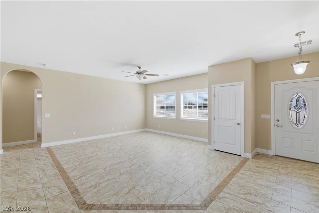 4800 Honey Locust, Pahrump, NV 89061