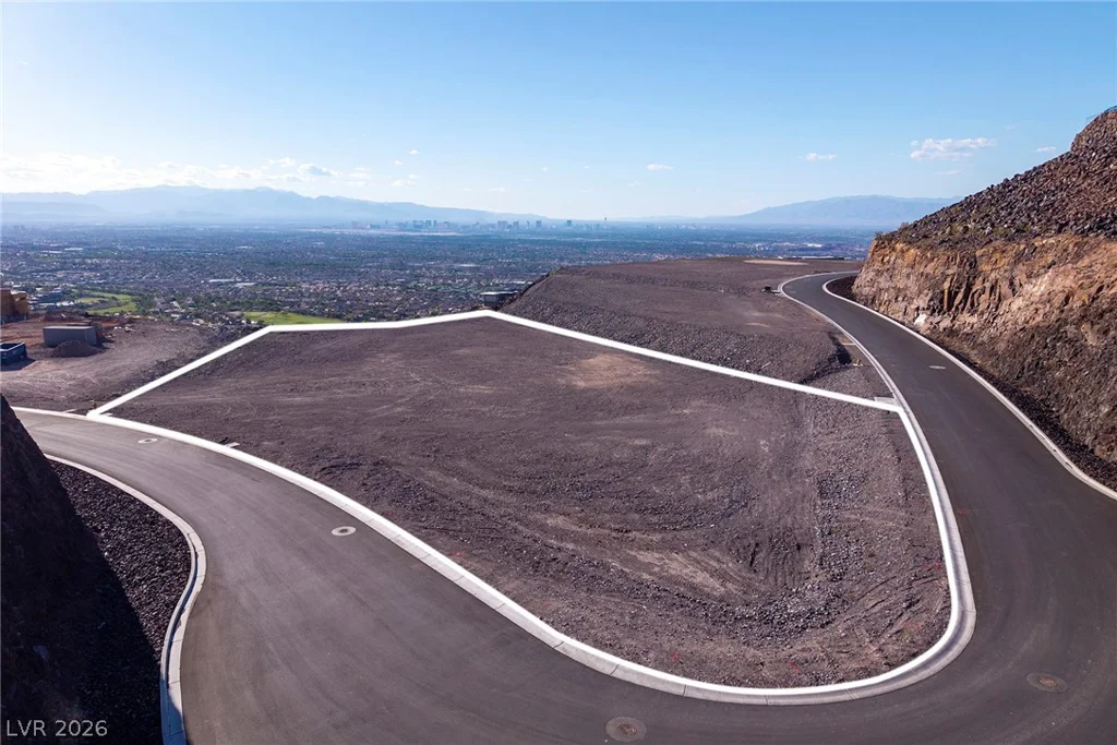 527 Rock Peak, Henderson, NV 89012