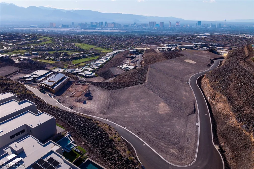 527 Rock Peak, Henderson, NV 89012