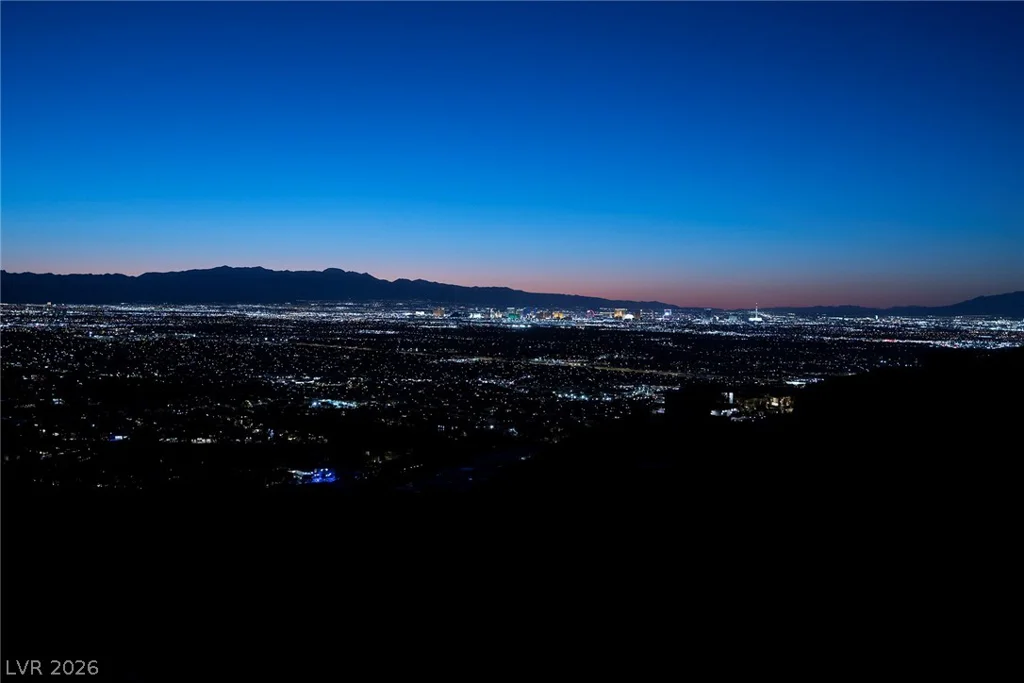 527 Rock Peak, Henderson, NV 89012