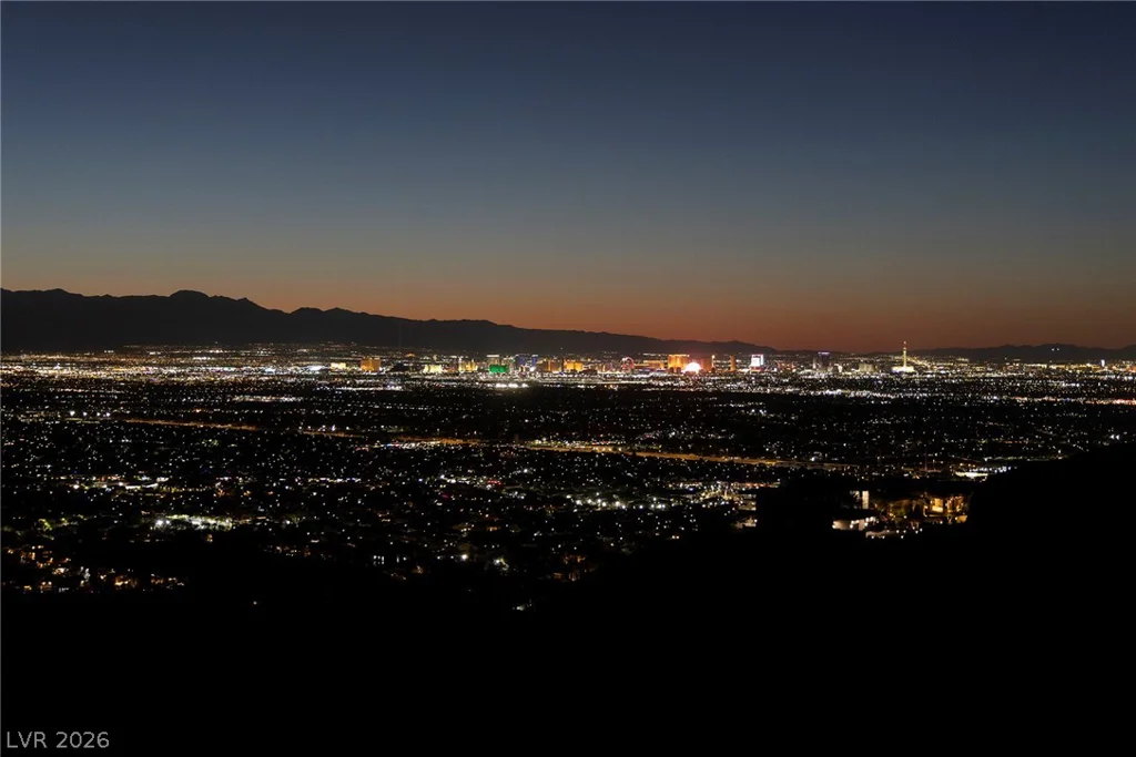 527 Rock Peak, Henderson, NV 89012