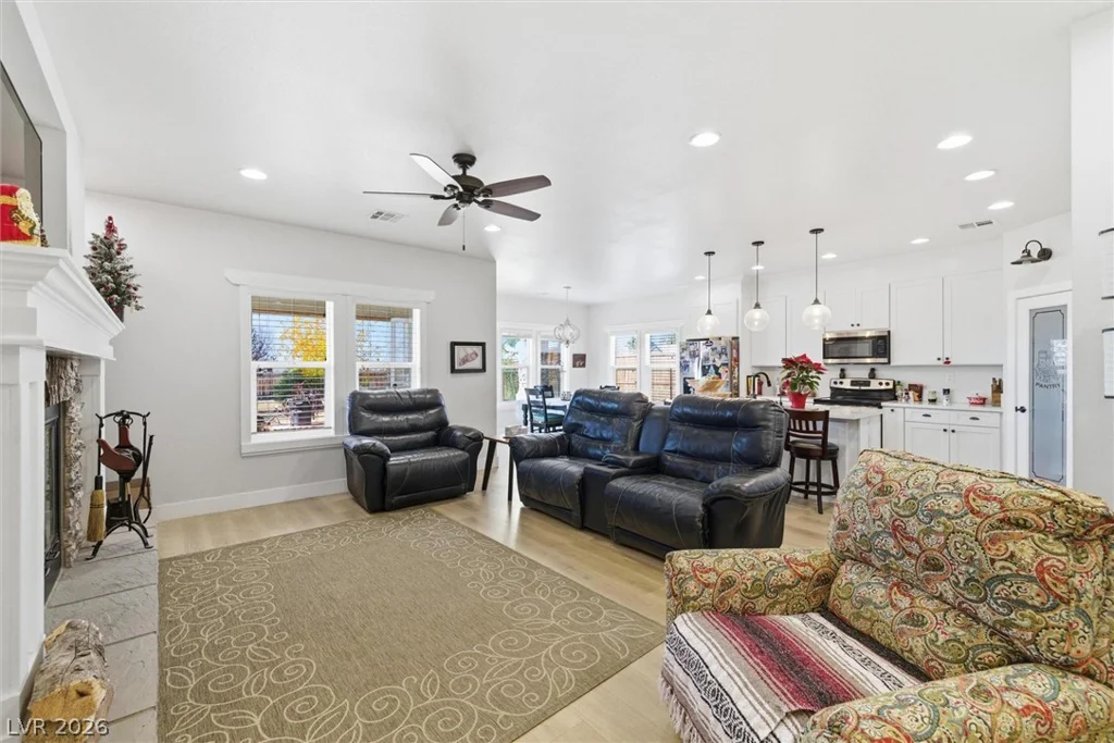 2440 Zuni, Pahrump, NV 89048