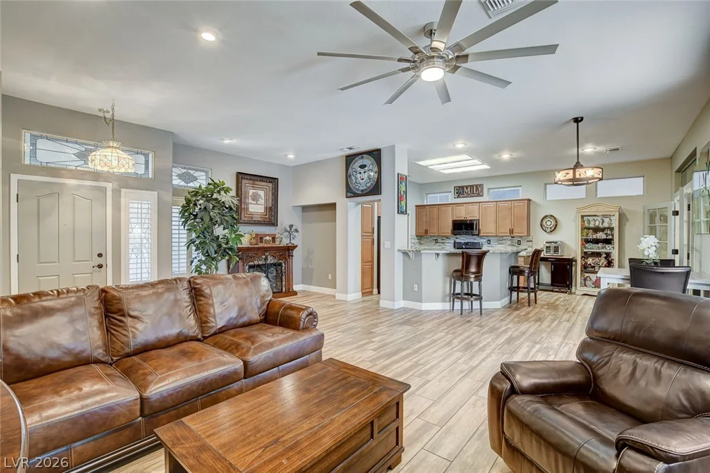 2629 Hanging Rock, Las Vegas, NV 89134