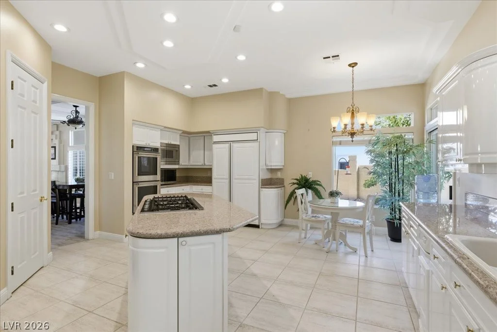 23 Sawgrass, Las Vegas, NV 89113
