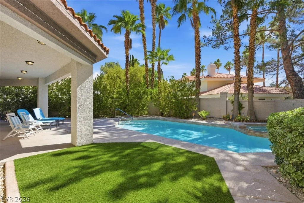 23 Sawgrass, Las Vegas, NV 89113
