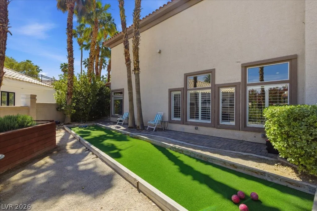 23 Sawgrass, Las Vegas, NV 89113
