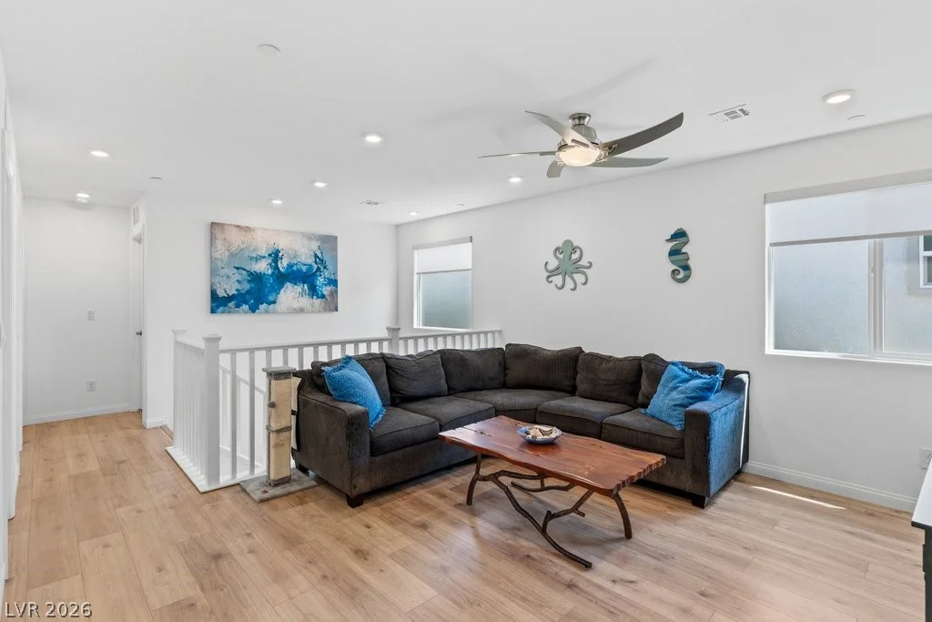 852 Benning, Henderson, NV 89011