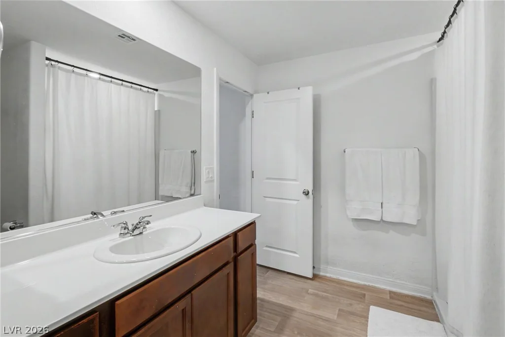 6860 Toros, Las Vegas, NV 89086