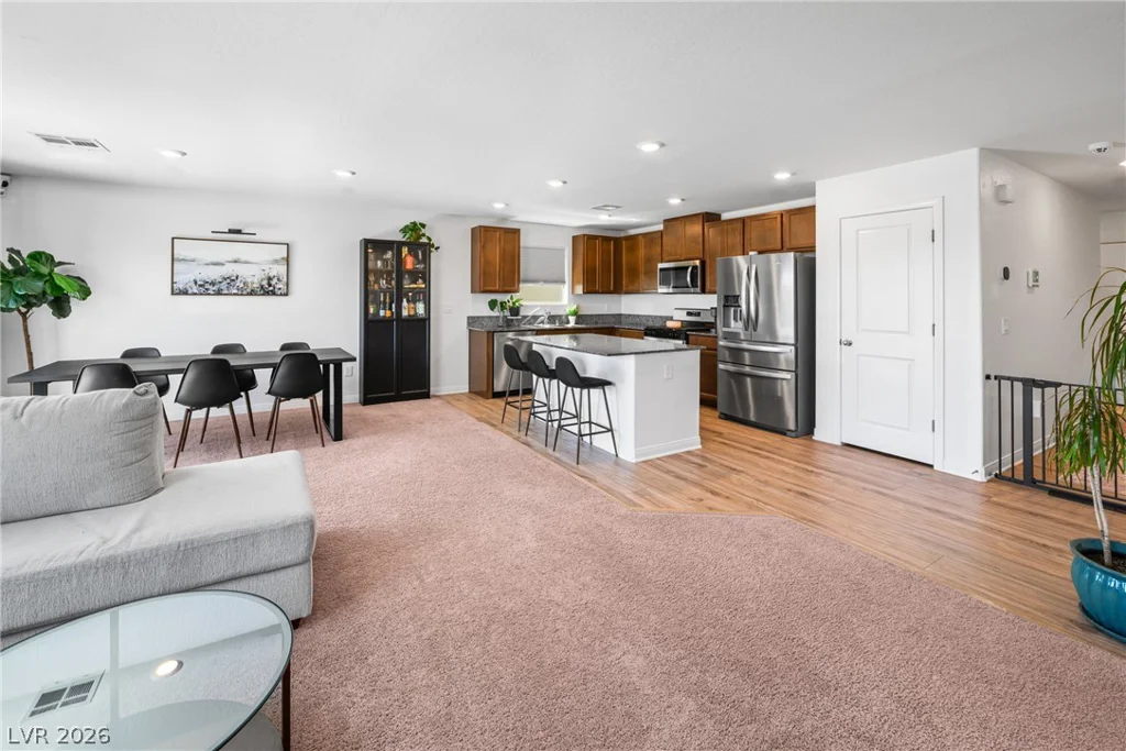 6860 Toros, Las Vegas, NV 89086