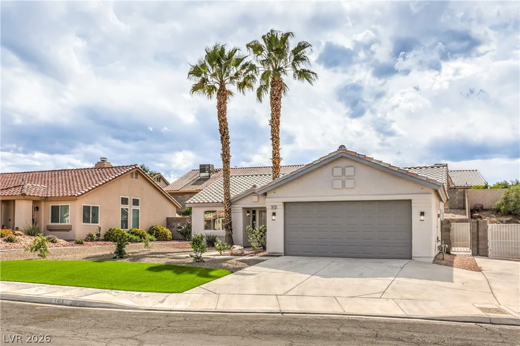 7413 Red Eagle, Las Vegas, NV 89131
