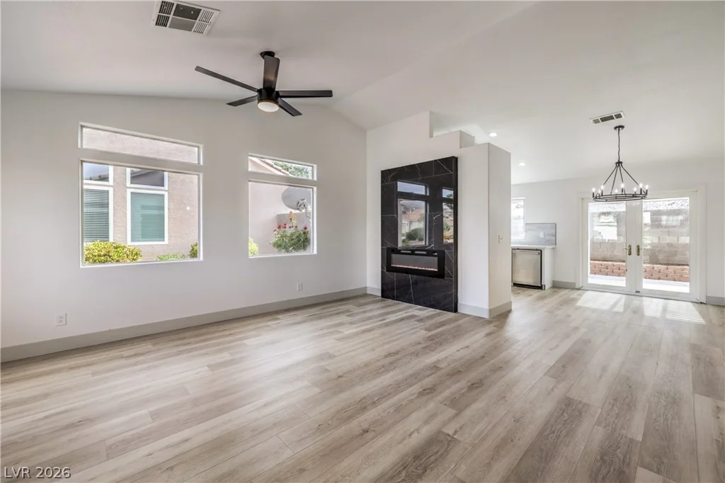 7413 Red Eagle, Las Vegas, NV 89131