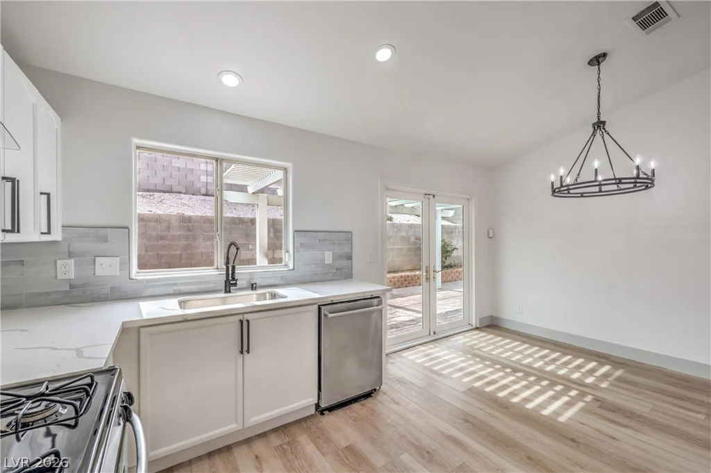 7413 Red Eagle, Las Vegas, NV 89131