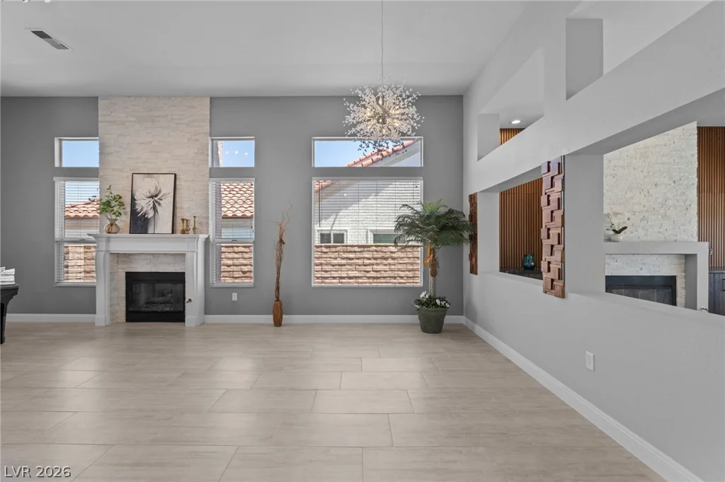 2900 Crown Ridge, Las Vegas, NV 89134