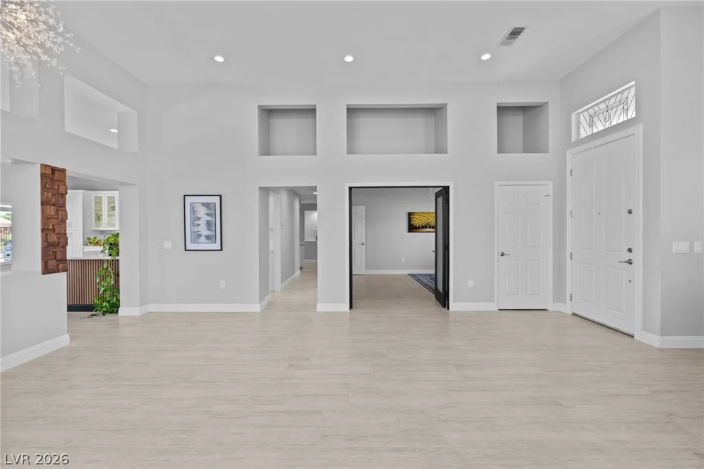 2900 Crown Ridge, Las Vegas, NV 89134