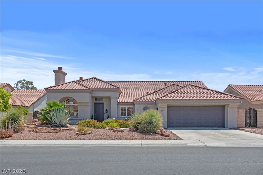 2900 Crown Ridge, Las Vegas, NV 89134