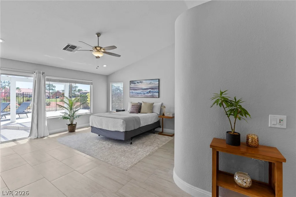 2900 Crown Ridge, Las Vegas, NV 89134