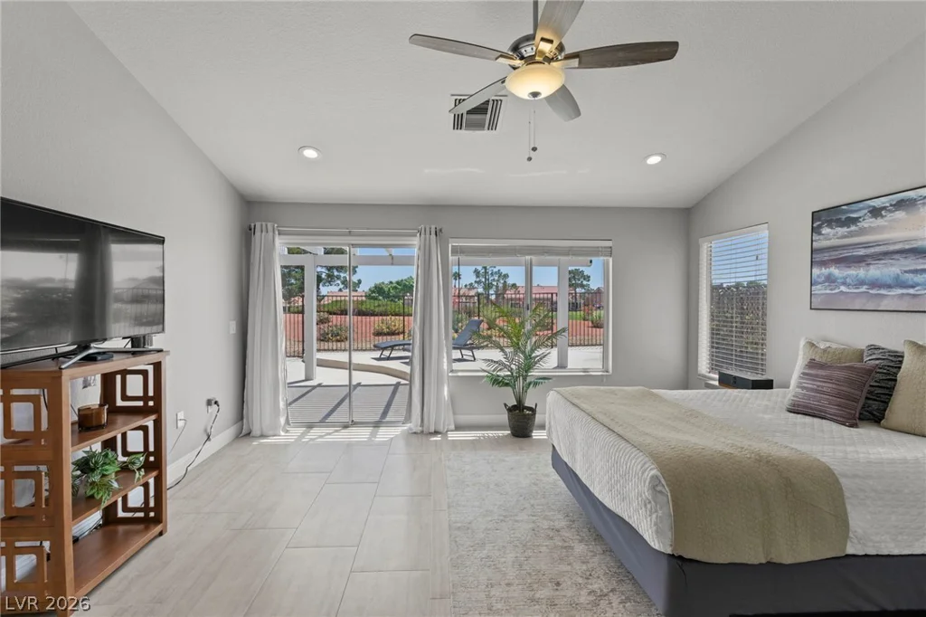 2900 Crown Ridge, Las Vegas, NV 89134