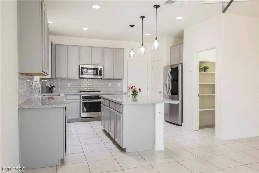 361 Espressivo, Henderson, NV 89011