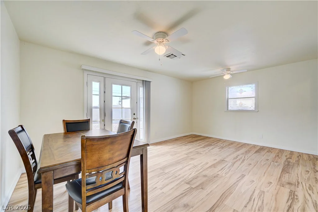 20 Laswell, Henderson, NV 89015