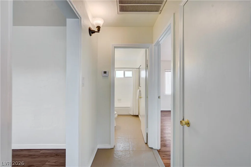 20 Laswell, Henderson, NV 89015