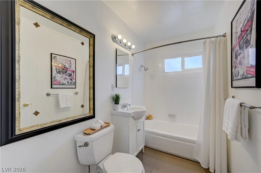 20 Laswell, Henderson, NV 89015
