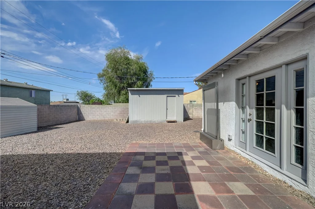 20 Laswell, Henderson, NV 89015