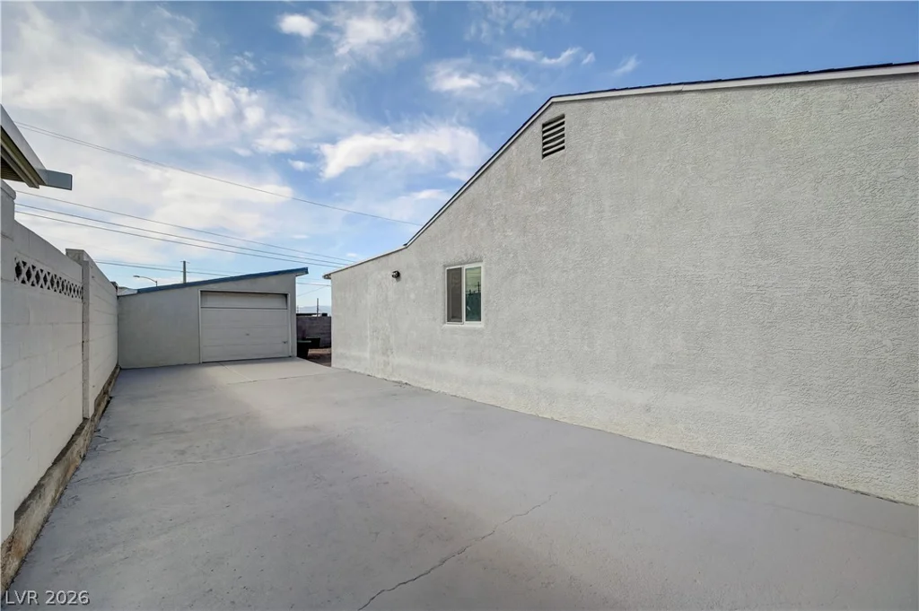 20 Laswell, Henderson, NV 89015