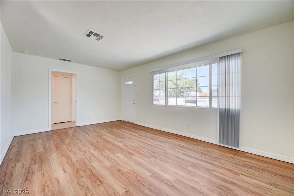 20 Laswell, Henderson, NV 89015