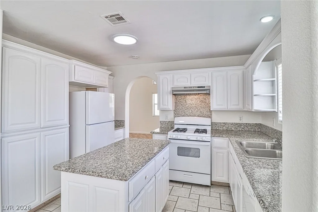 6812 Painted Canyon, Las Vegas, NV 89130