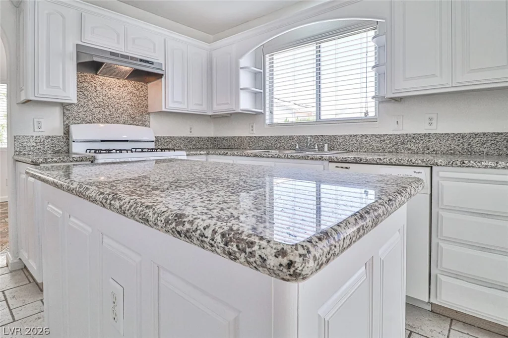 6812 Painted Canyon, Las Vegas, NV 89130
