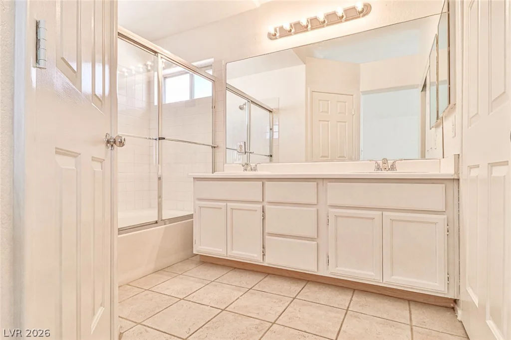 6812 Painted Canyon, Las Vegas, NV 89130