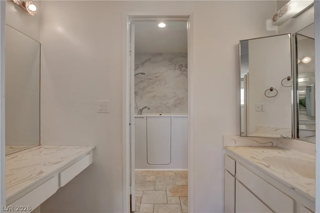 4292 Segovia, Las Vegas, NV 89121