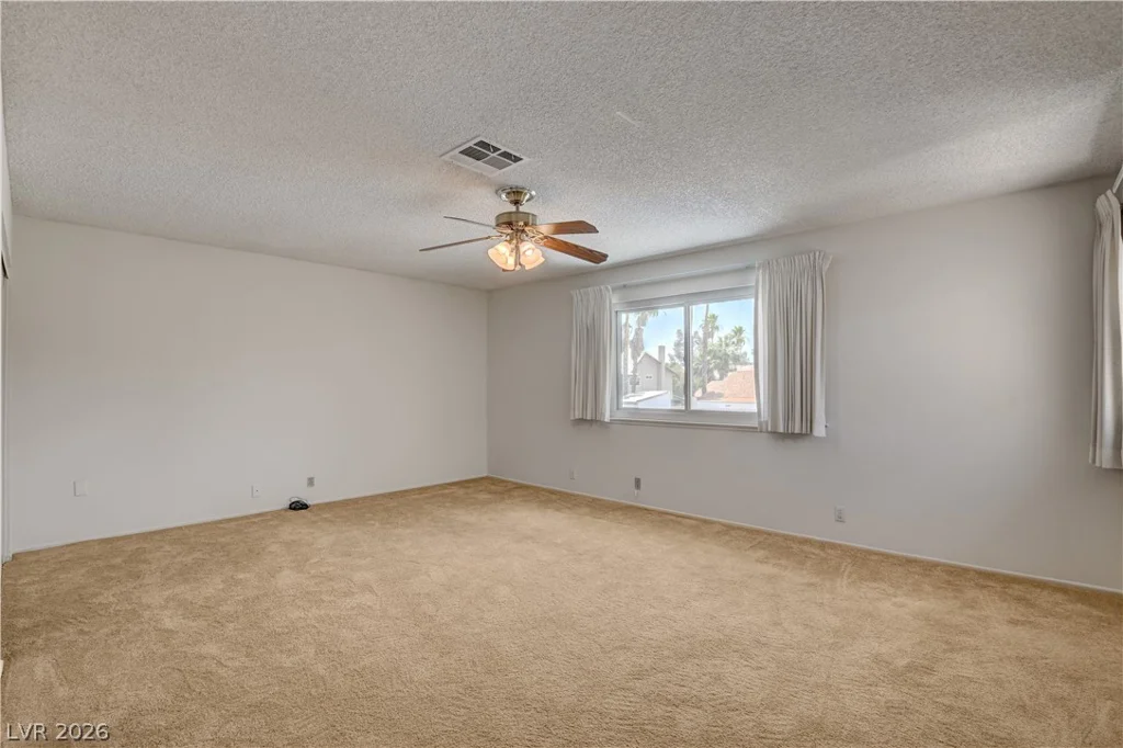 4292 Segovia, Las Vegas, NV 89121