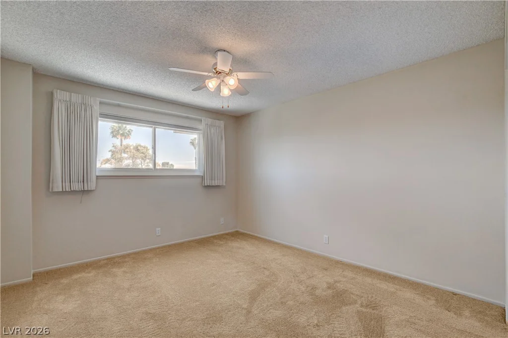 4292 Segovia, Las Vegas, NV 89121