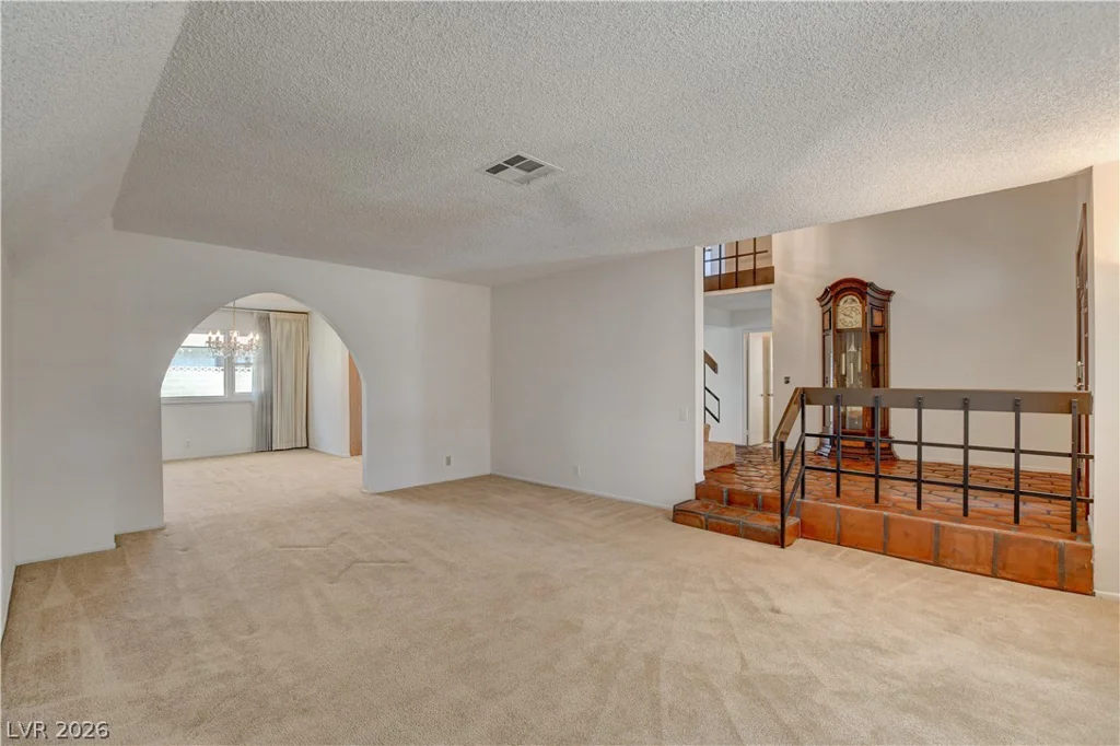 4292 Segovia, Las Vegas, NV 89121