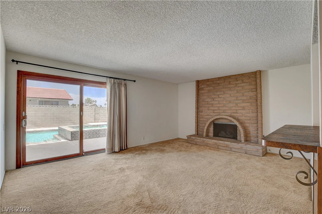 4292 Segovia, Las Vegas, NV 89121