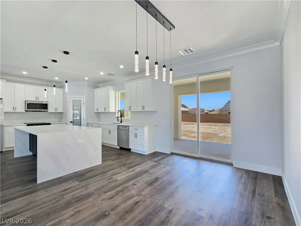 6920 Longmeadow, Pahrump, NV 89061